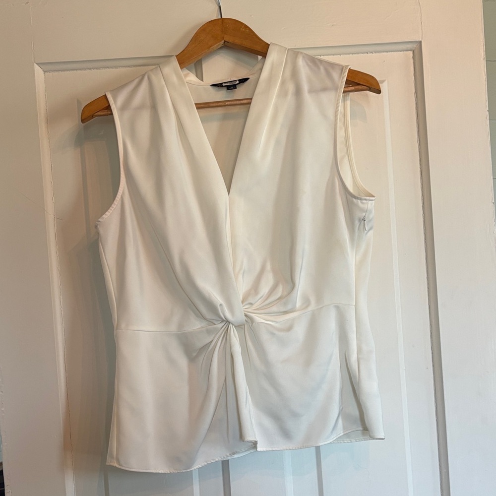 Elegant White Sleeveless Top